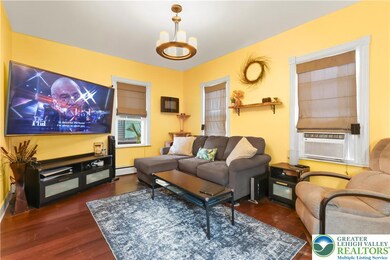 22 A St, Pen Argyl, PA 18072 - photo 4