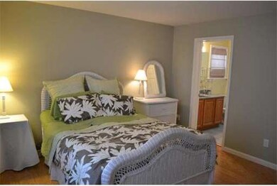 38 Crestview Dr, Holden, MA 01520 - photo 6