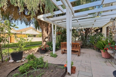 816 Caminito Azul, Carlsbad, CA 92011 - photo 4