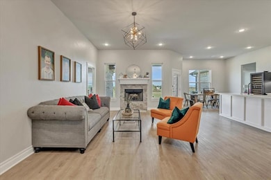 8810 Summit View Ln, Edmond, OK 73025 - photo 4