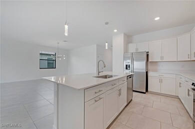 20101 Hartford Blvd, Estero, FL 33928 - photo 6