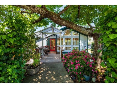 907 Oak St, Lake Oswego, OR 97034 - photo 2