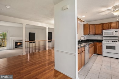 2567 Windy Oak Ct, Crofton, MD 21114 - photo 4