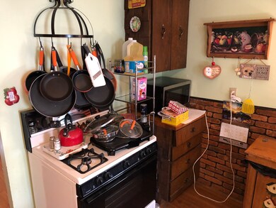 1243 Navajo Dr, Carpentersville, IL 60110 - photo 7