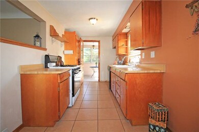 301 Meadow Ln, Herminie, PA 15637 - photo 6