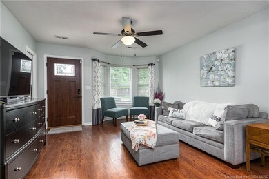 3915 Douglas Ave, New Albany, IN 47150 - photo 2