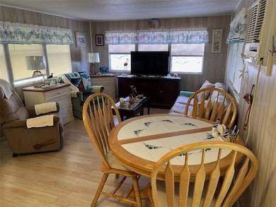 12766 Seminole Blvd unit 3, Largo, FL 33778 - photo 6