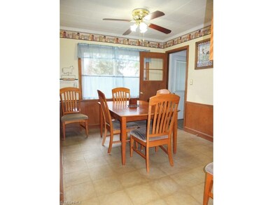 Dinette with a chair rail.