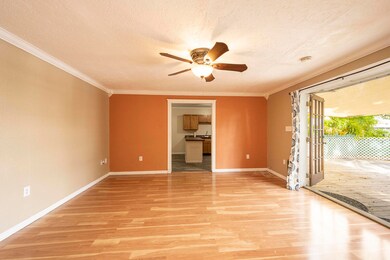 3206DuckAve-0138 (13 of 37)