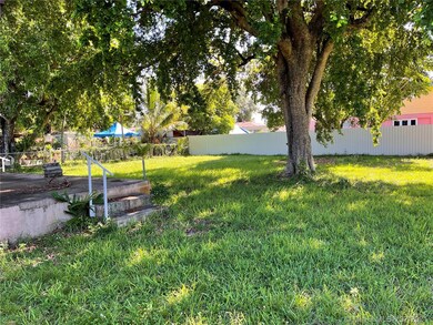 716 SW 5th Ave, Hallandale Beach, FL 33009 - photo 6