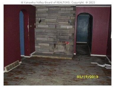 307 91st St, Charleston, WV 25315 - photo 2