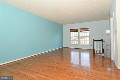 14005 Winding Ridge Ln, Centreville, VA 20121 - photo 7