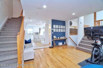 36 Lucy Loop, Staten Island, NY 10312 - photo 4