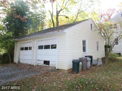 400 Center St, Washington Grove, MD 20880 - photo 3