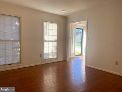 7814 Royal Fern Ct, Clinton, MD 20735 - photo 6