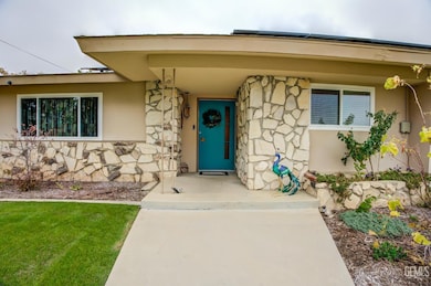 3708 Harmony Dr, Bakersfield, CA 93306 - photo 2