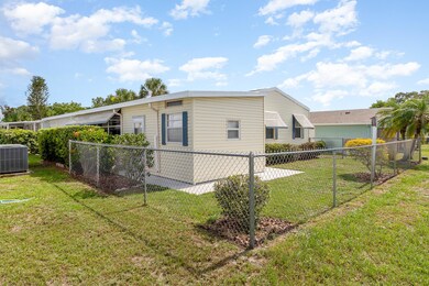 816 Hyacinth Cir, Sebastian, FL 32976 - photo 5
