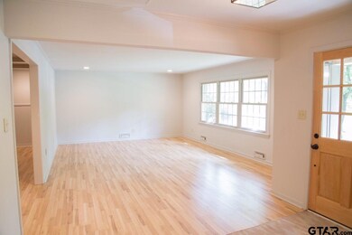 3319 3319 Woodbine, Tyler, TX 75701 - photo 2