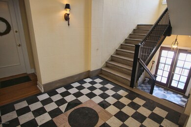 1360 Eastern Pkwy unit 16, Louisville, KY 40204 - photo 7