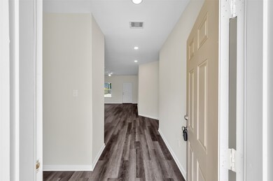 7311 Shotwell St, Houston, TX 77028 - photo 3