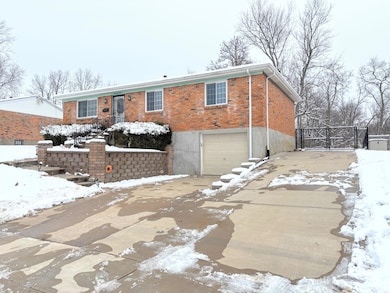 167 Raintree Rd, Florence, KY 41042 - photo 2