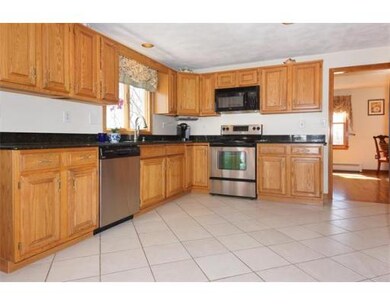 7 Colburn St unit 1, Burlington, MA 01803 - photo 6