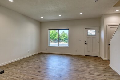 2324 E 7th Ave unit 2326 E 7th, Spokane, WA 99202 - photo 4