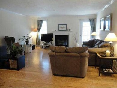 11 Candlewood Dr unit 11, Spencer, MA 01562 - photo 2