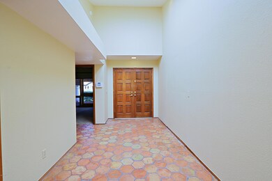 Foyer 1