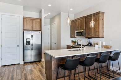 07-2600 Ocotillo #16 - www.lystpros.com