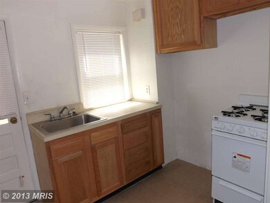 2217 Canary Ct, Baltimore, MD 21231 - photo 4