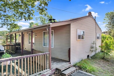 9439 Garforth St, White Lake, MI 48386 - photo 3