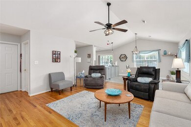 1310 Cobbs Glen Dr, Anderson, SC 29621 - photo 4