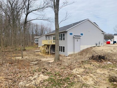 2895 Red Alder Dr, Holland, MI 49424 - photo 3