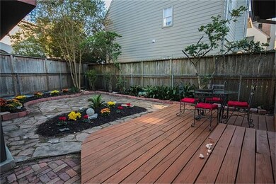 2407 Ralph St, Houston, TX 77006 - photo 2