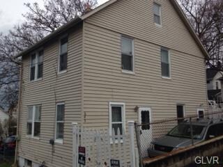 643 Bradley St, Bethlehem, PA 18015 - photo 2
