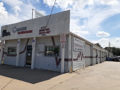 1325 Avenue H, Rosenberg, TX 77471 - photo 6