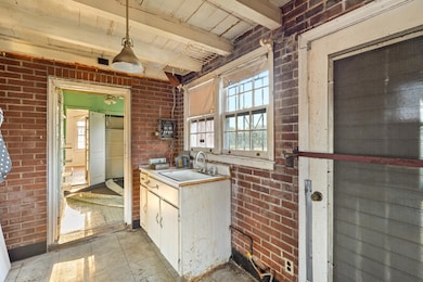 2025-10-23_1321_11th_st-srm-07