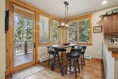 Stunning nature views from the dining room