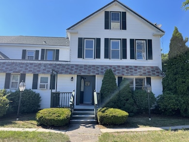 4 West St unit 6, Wrentham, MA 02093 - photo 2