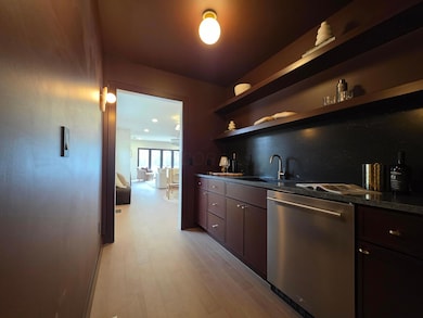 1869 Tewksbury Rd, Columbus, OH 43221 - photo 5