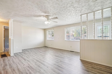 6-web-or-mls-3330-balford-square-s