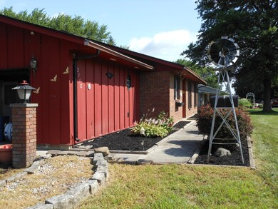 2118 Meadow Ln, Arcanum, OH 45304 - photo 5