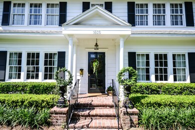 1836 Montgomery Place, Jacksonville, FL 32205 - photo 2