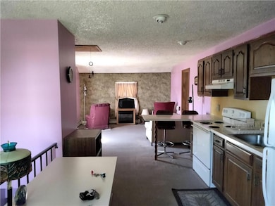 120 S 2nd St unit F, Lehighton, PA 18235 - photo 5