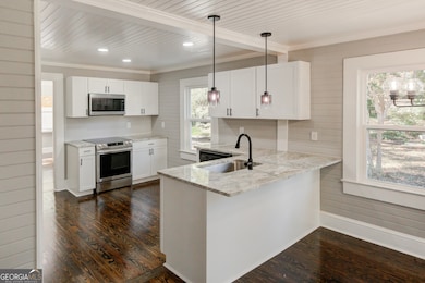 270 Victoria St, Commerce, GA 30529 - photo 5