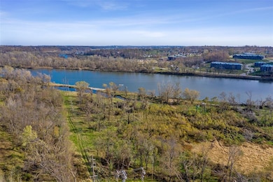 5727 Seminole Valley Trail NE, Cedar Rapids, IA 52411 - photo 2