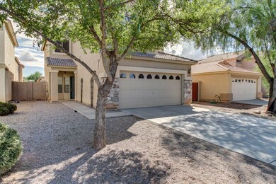 833 E Impreria St MLS Size (4)