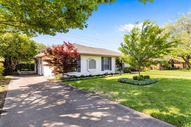 6144 Berwyn Ln, Dallas, TX 75214 - photo 3