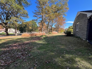 519 Lyon St, Ludlow, MA 01056 - photo 6